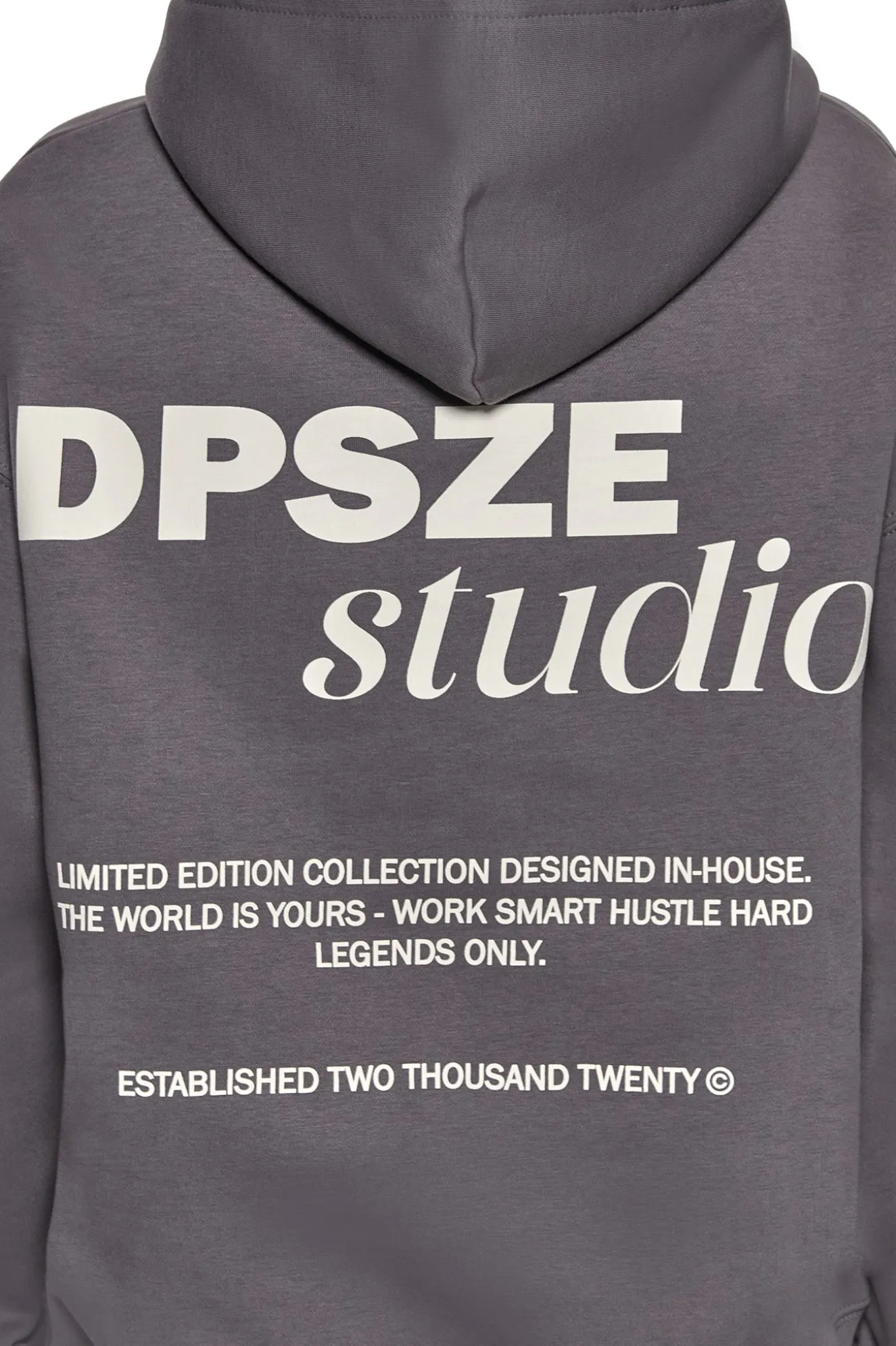 DP STUDIO HOODIE RABBIT