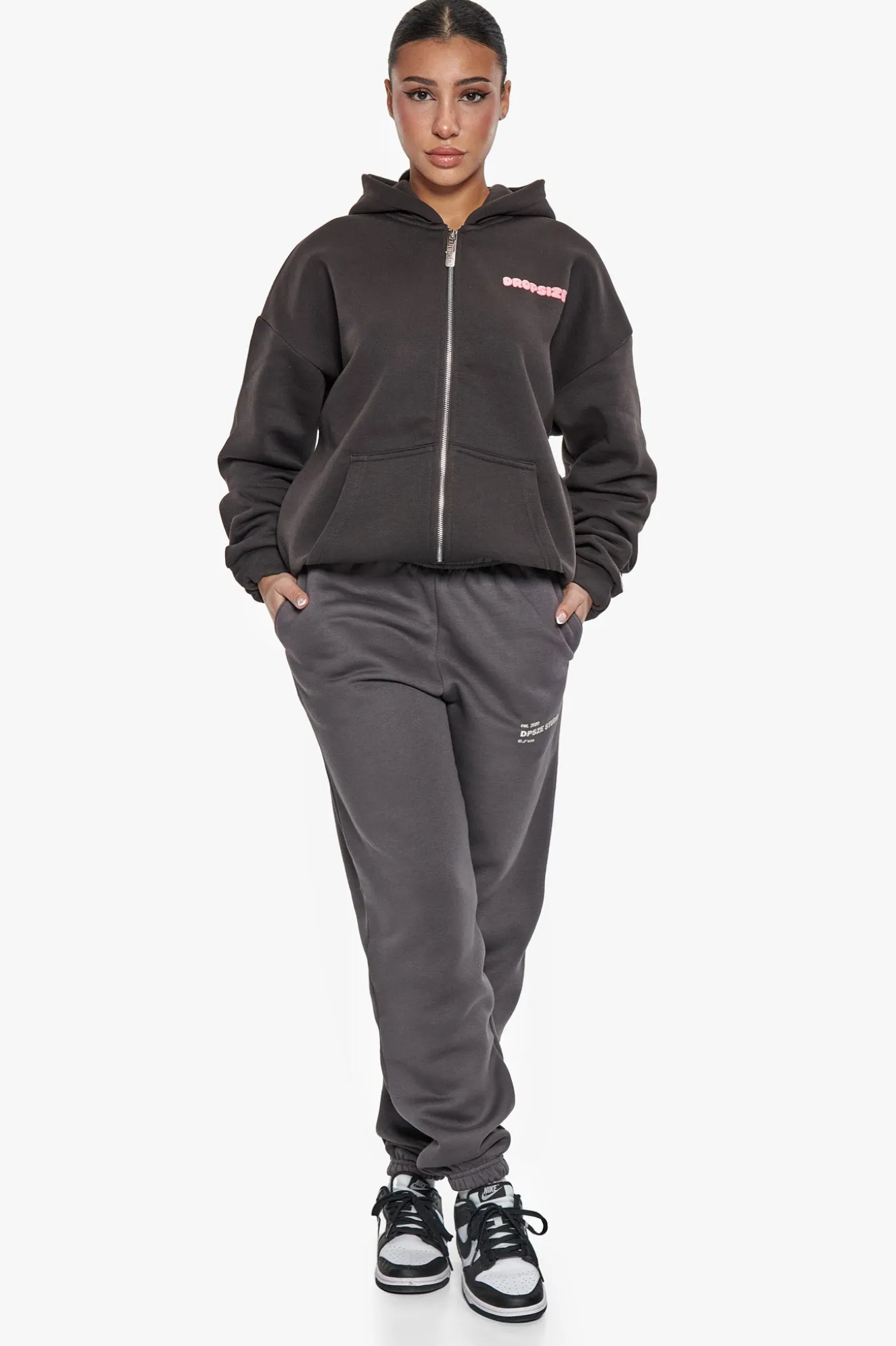 DP STUDIO SWEAT JOGGER RABBIT