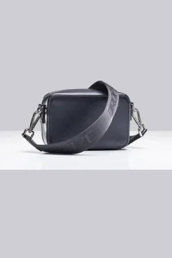 ESSENTIALS SHOULDER BAG SMALL BLACK