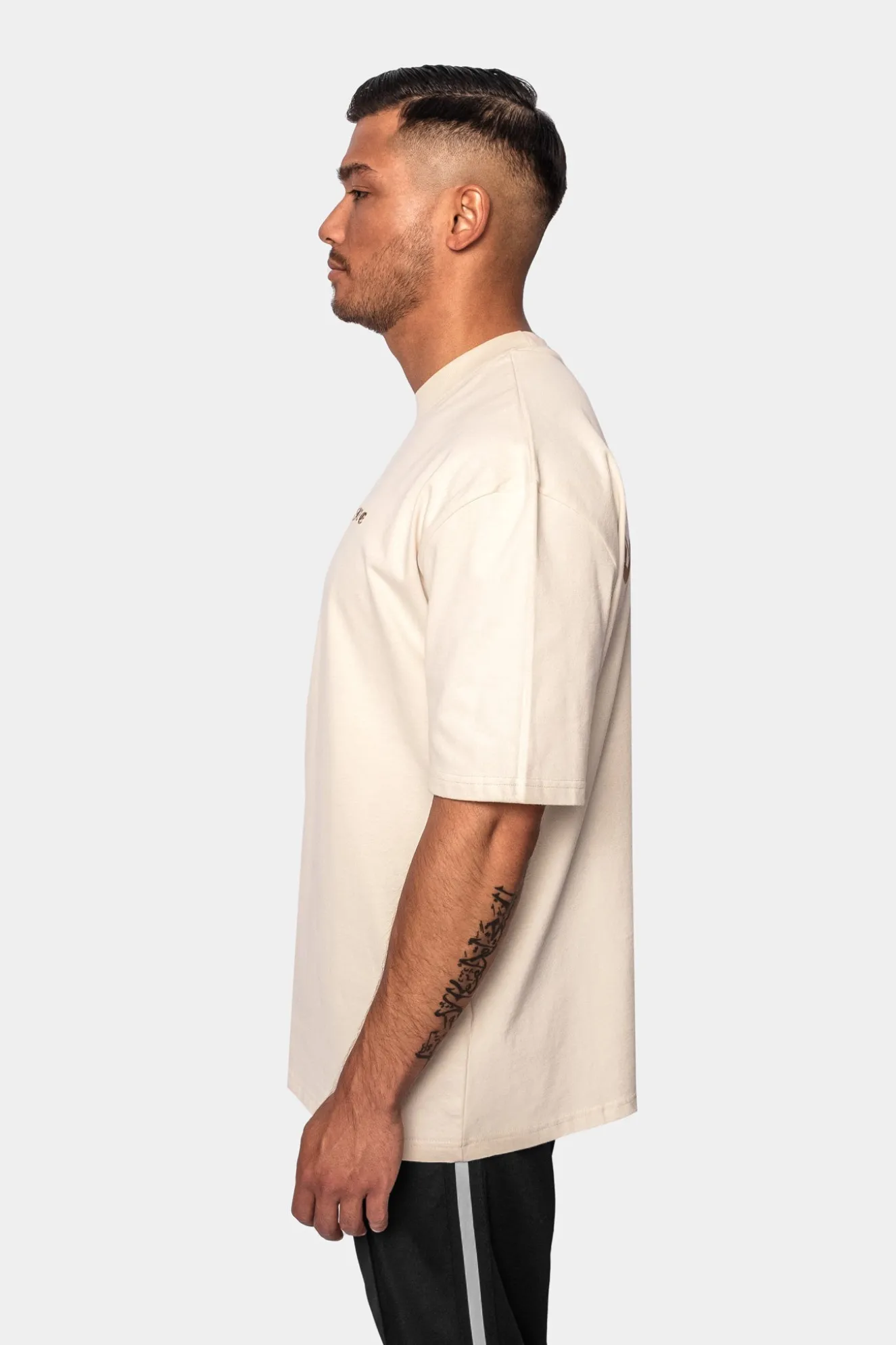 HEAVY OVERSIZE CRIME T-SHIRT COCONUT MILK