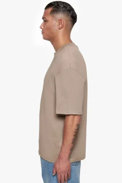 HEAVY OVERSIZE CURVED HD LOGO T-SHIRT WEATHERED TEAK