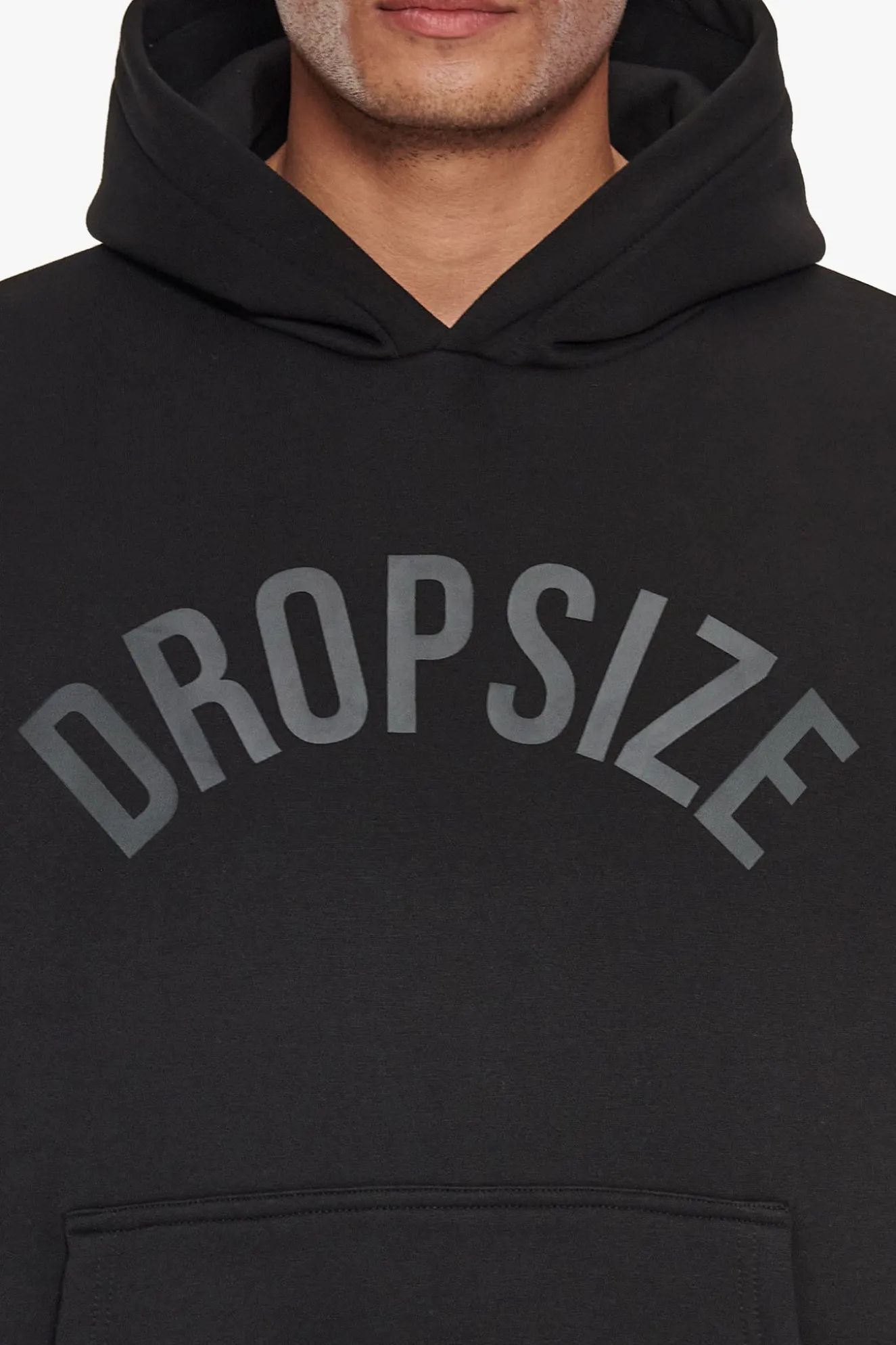 HEAVY OVERSIZE CURVED HOODIE BLACK