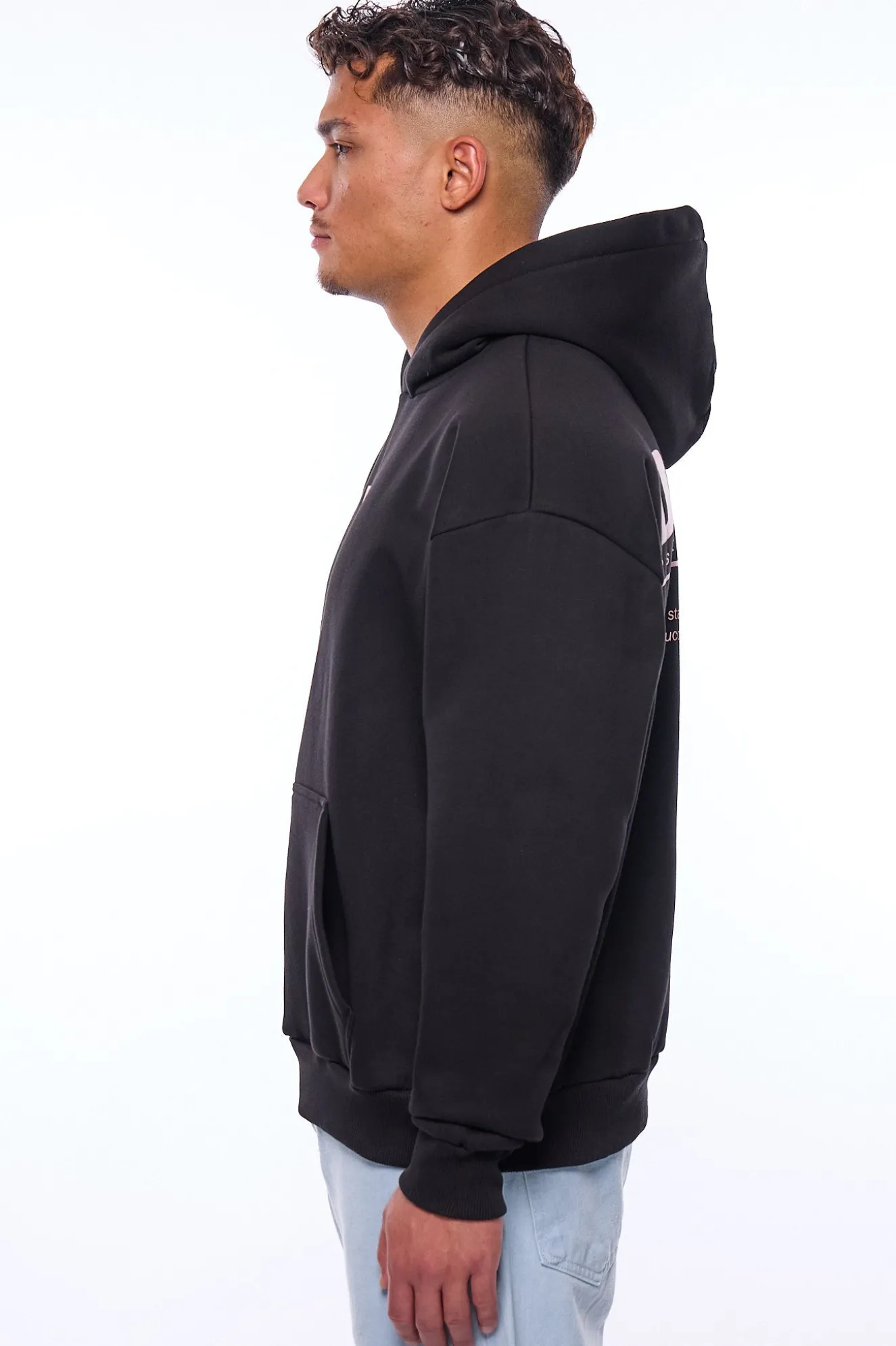 HEAVY OVERSIZE FOCUS HOODIE