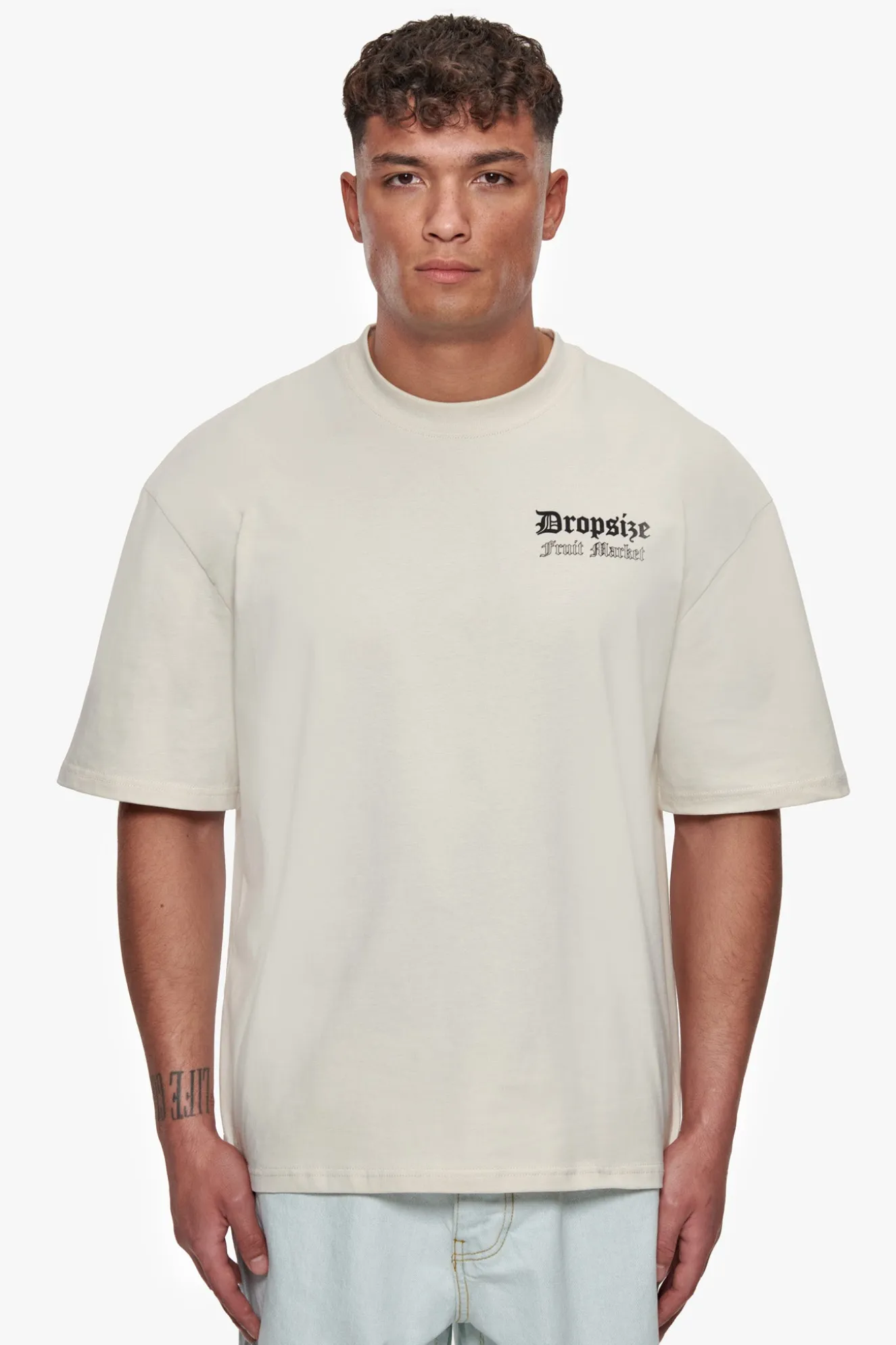 HEAVY OVERSIZE FRUIT MARKET T-SHIRT COCONUT MILK