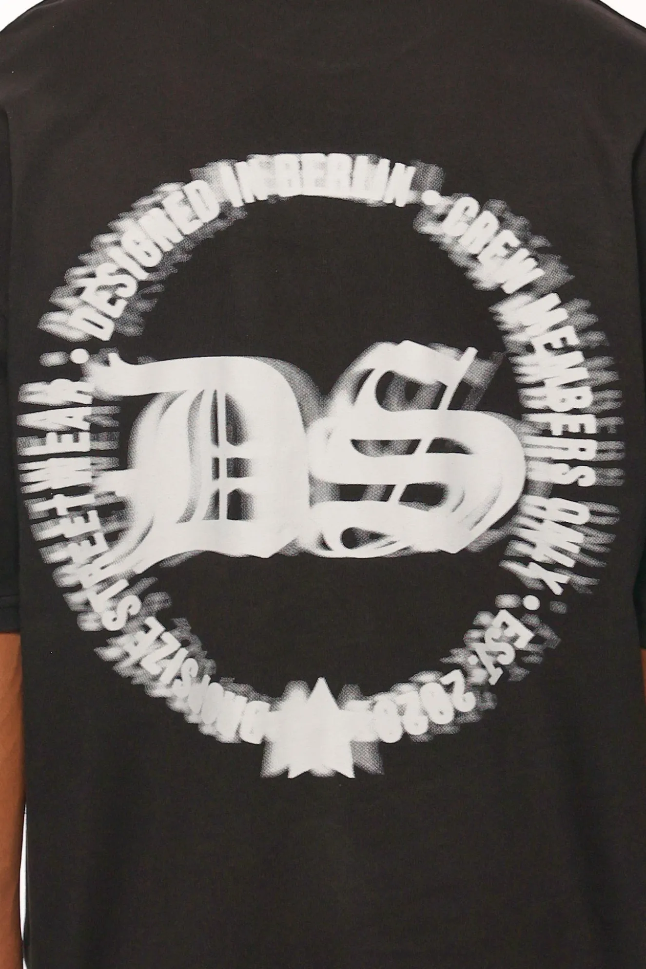 HEAVY OVERSIZE LOGO CIRCLE T-SHIRT BLACK