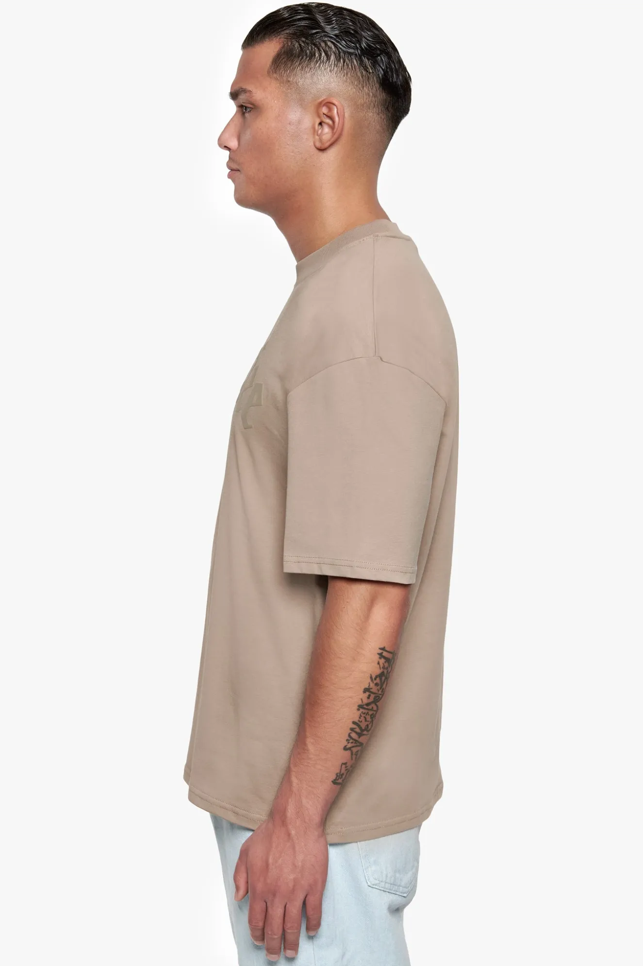 HEAVY OVERSIZE LOGO PUFFER PRINT T-SHIRT WEATHERED TEAK