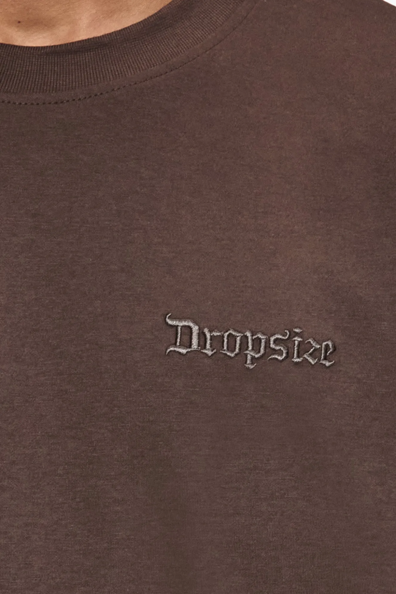 HEAVY OVERSIZE SILK EMBO T-SHIRT CHOCOLATE BROWN