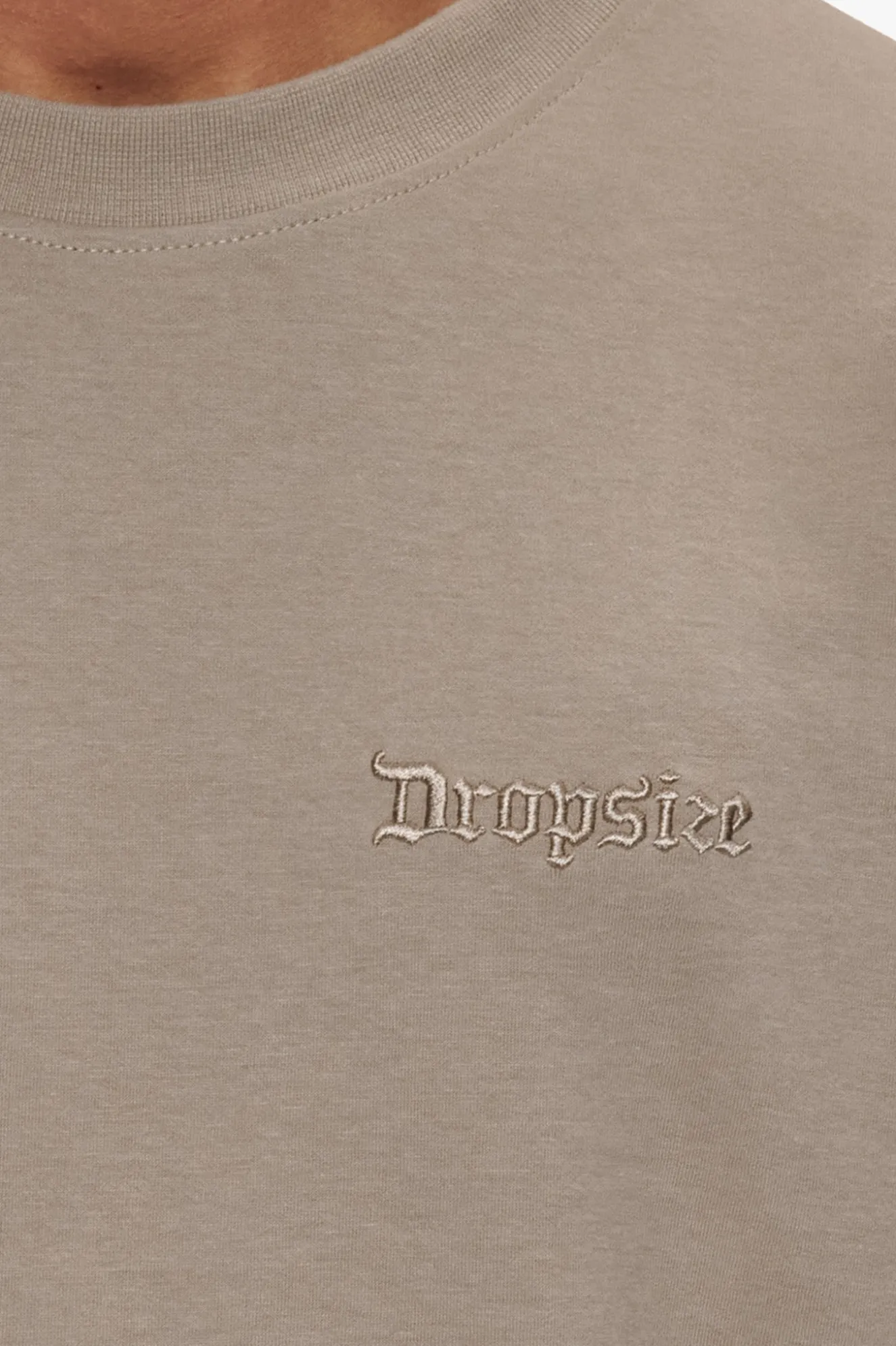 HEAVY OVERSIZE SILK EMBO T-SHIRT SIMPLY TAUPE