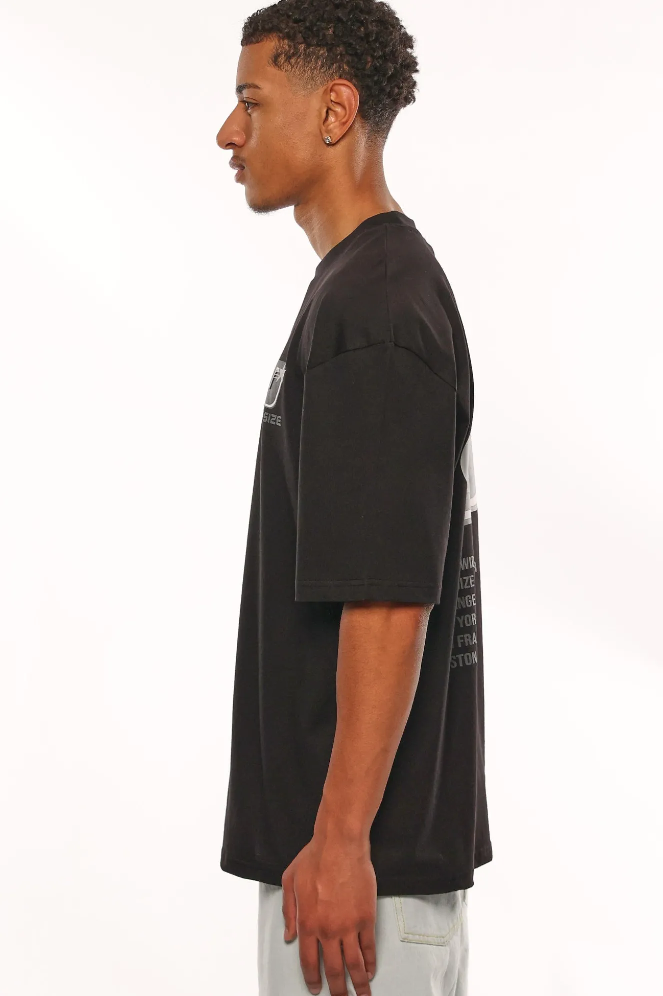 HEAVY OVERSIZE STAR LOGO T-SHIRT BLACK