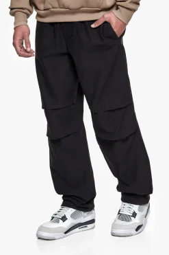 PARACHUTE PANT BLACK