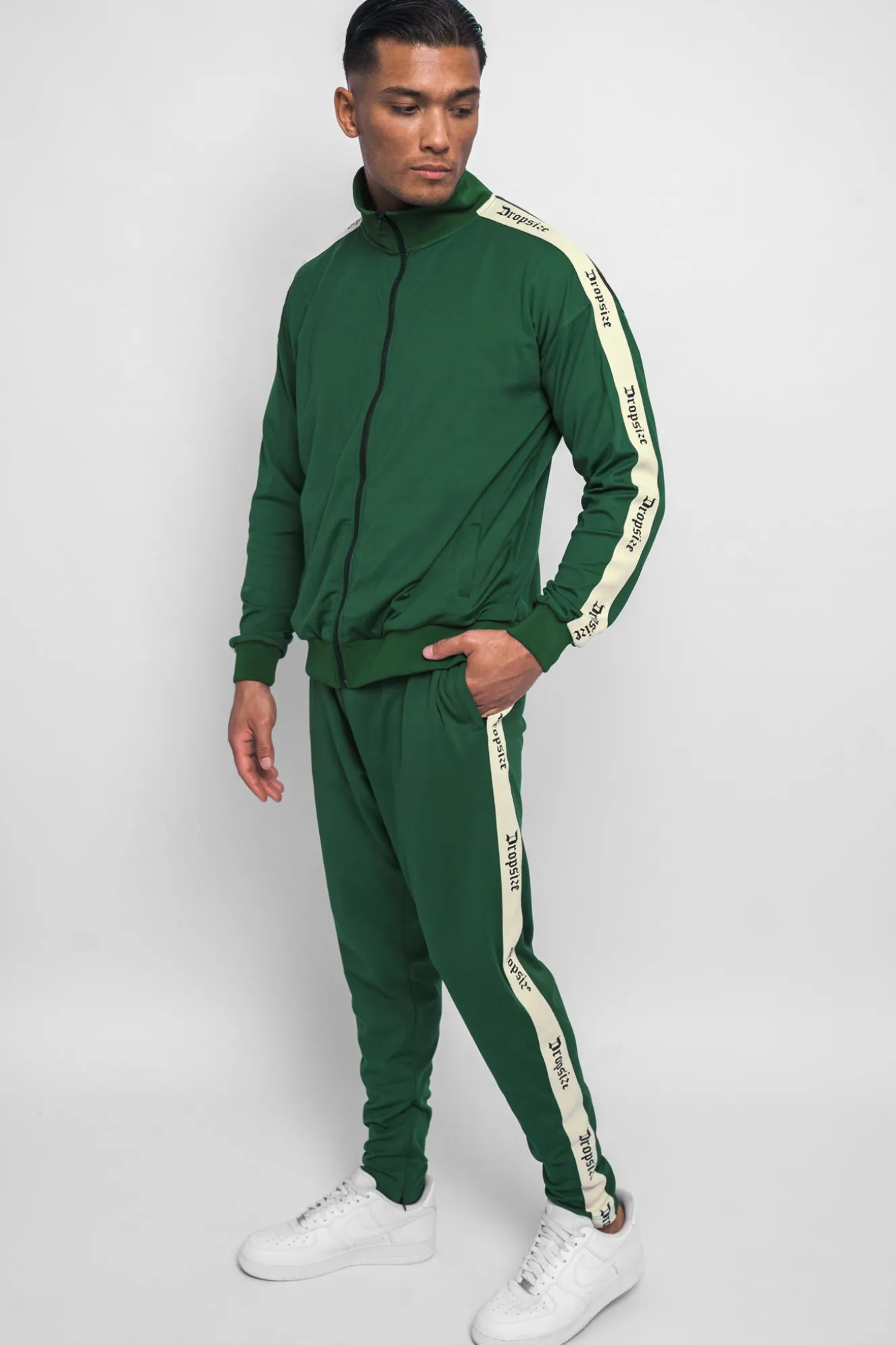 TRACK PANTS GREEN
