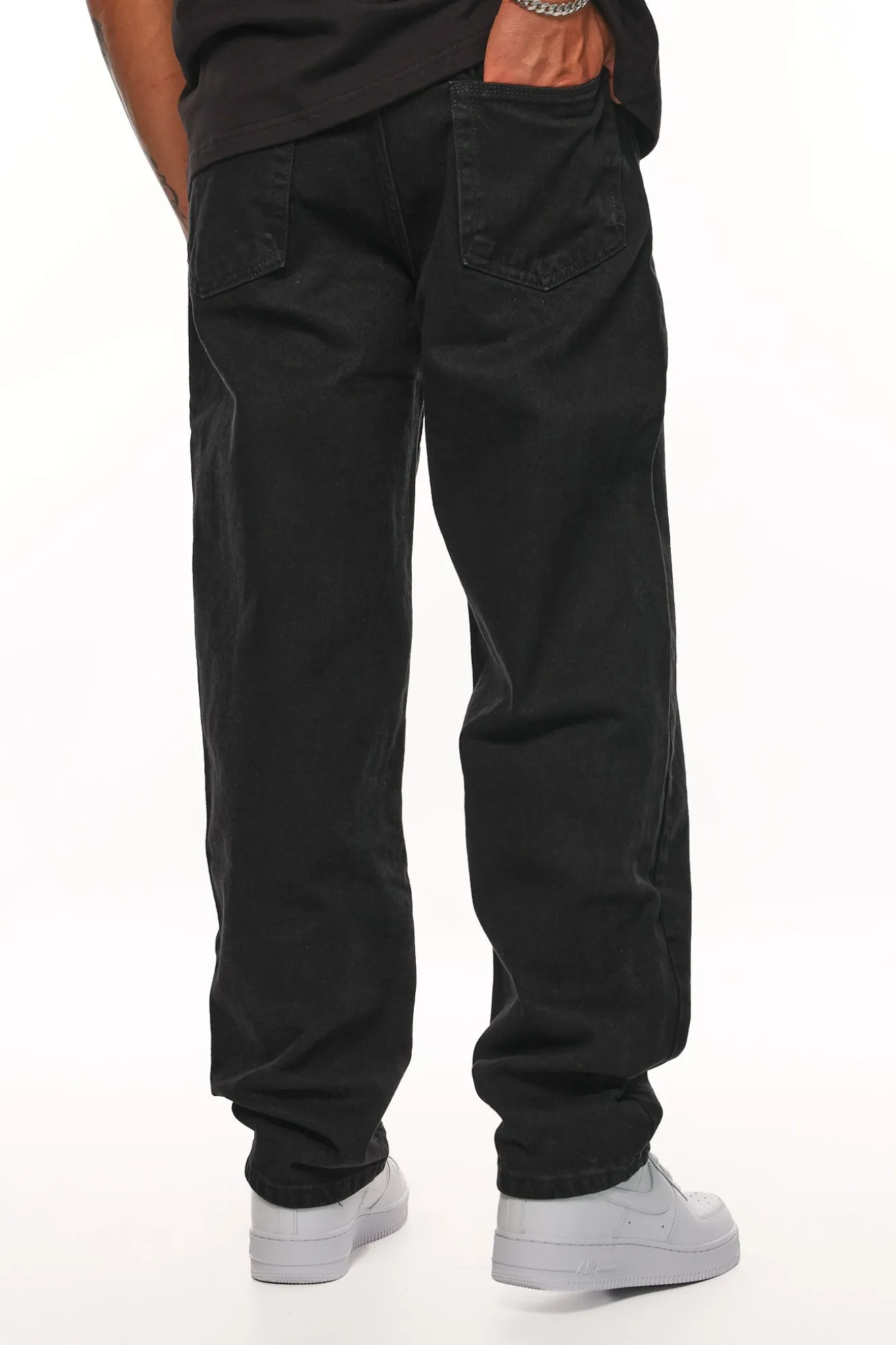 V4 LOOSE FIT JEANS BLACK