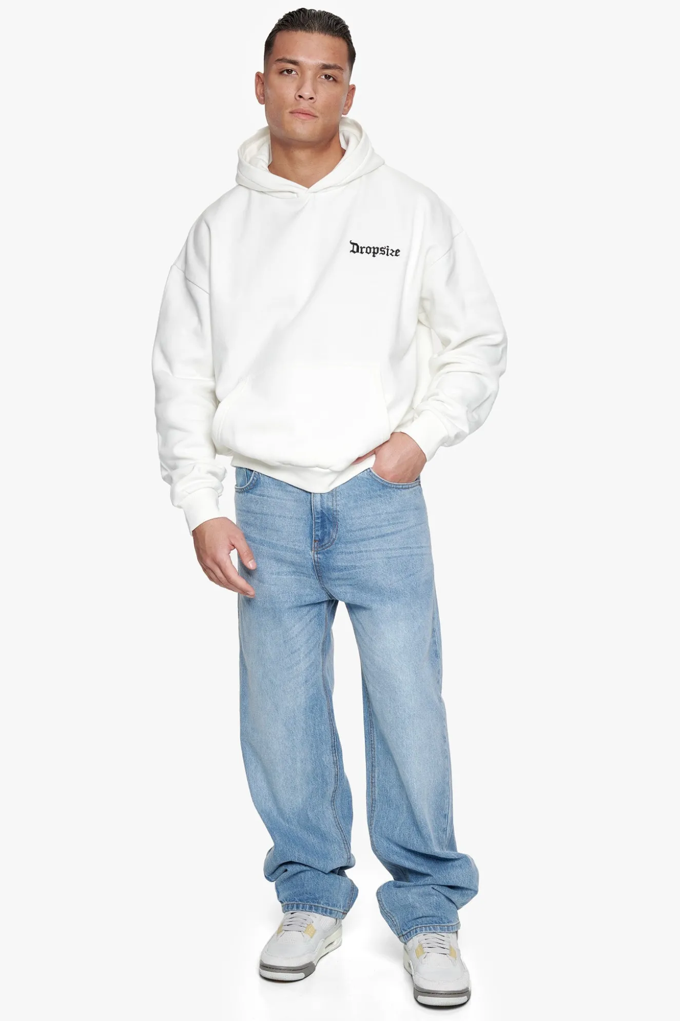 V4 LOOSE FIT JEANS LIGHT MID BLUE